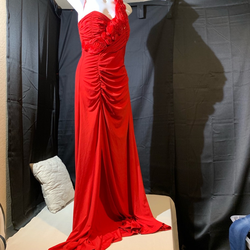 Juliet red dress